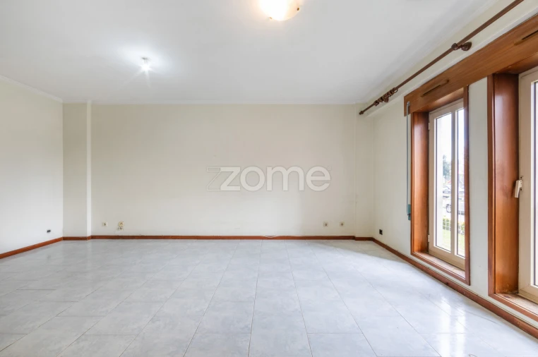 Apartamento T3 para Venda em Lordelo do Ouro e Massarelos Foto 7
