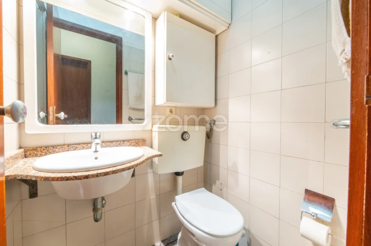 Apartamento T3 para Venda em Lordelo do Ouro e Massarelos Foto 19