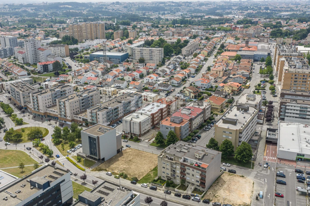 Apartamento T3 para Venda em Cidade da Maia Foto 20
