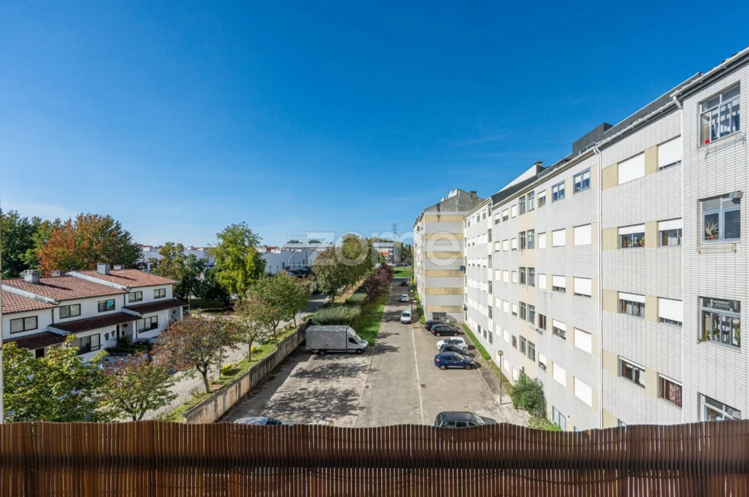 Apartamento T3 para Venda em Cidade da Maia Foto 8