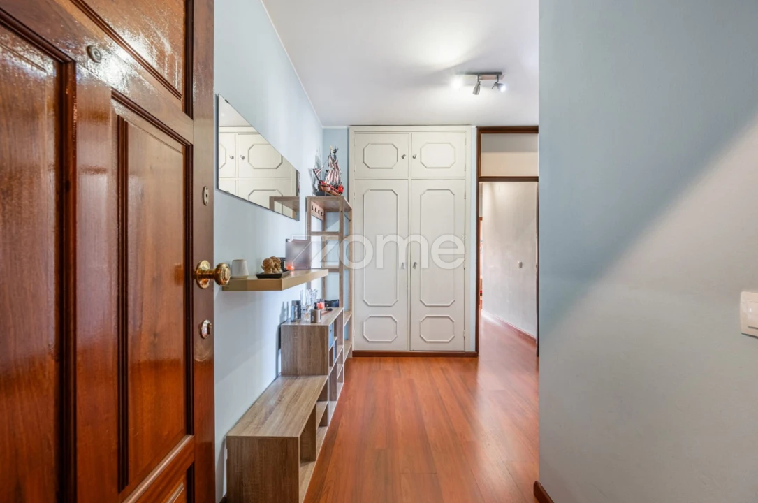 Apartamento T3 para Venda em Cidade da Maia Foto 4