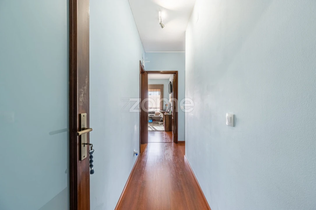 Apartamento T3 para Venda em Cidade da Maia Foto 12