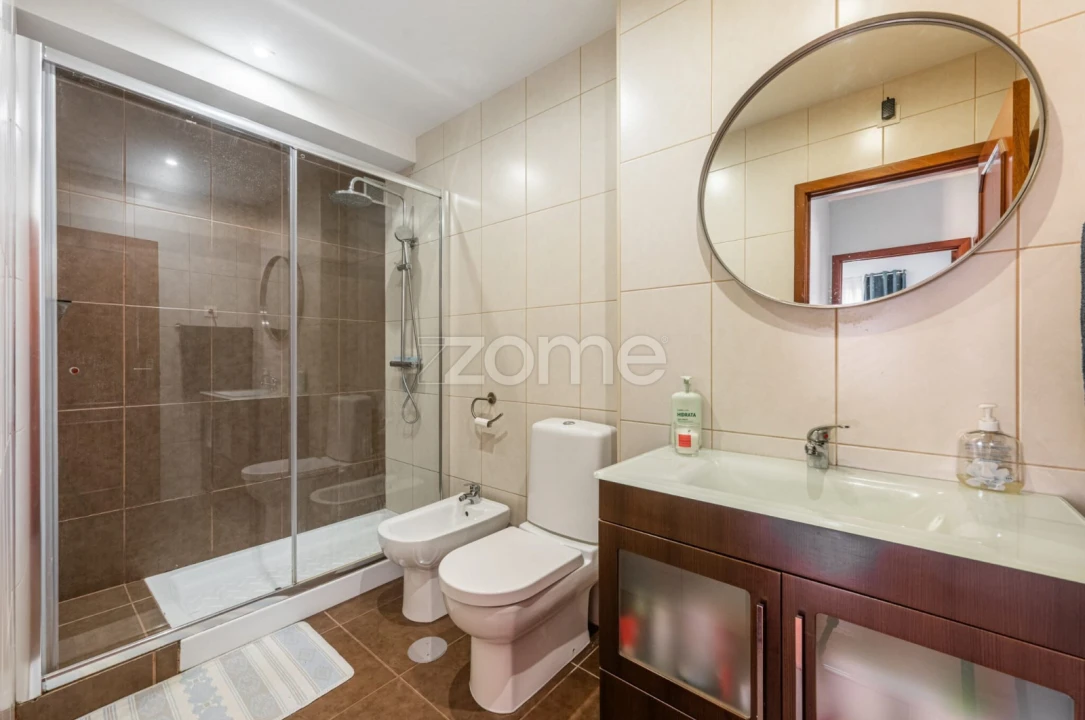 Apartamento T3 para Venda em Cidade da Maia Foto 13