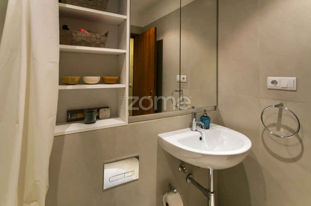 Apartamento T2 para Venda em Aldoar, Foz do Douro e Nevogilde Foto 16