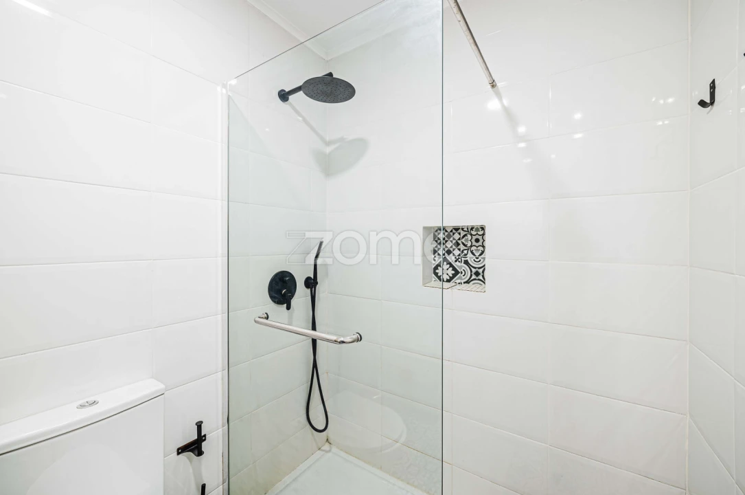 Apartamento T2 para Venda em Santa Maria e São Miguel, São Martinho, São Pedro Penaferrim Foto 23