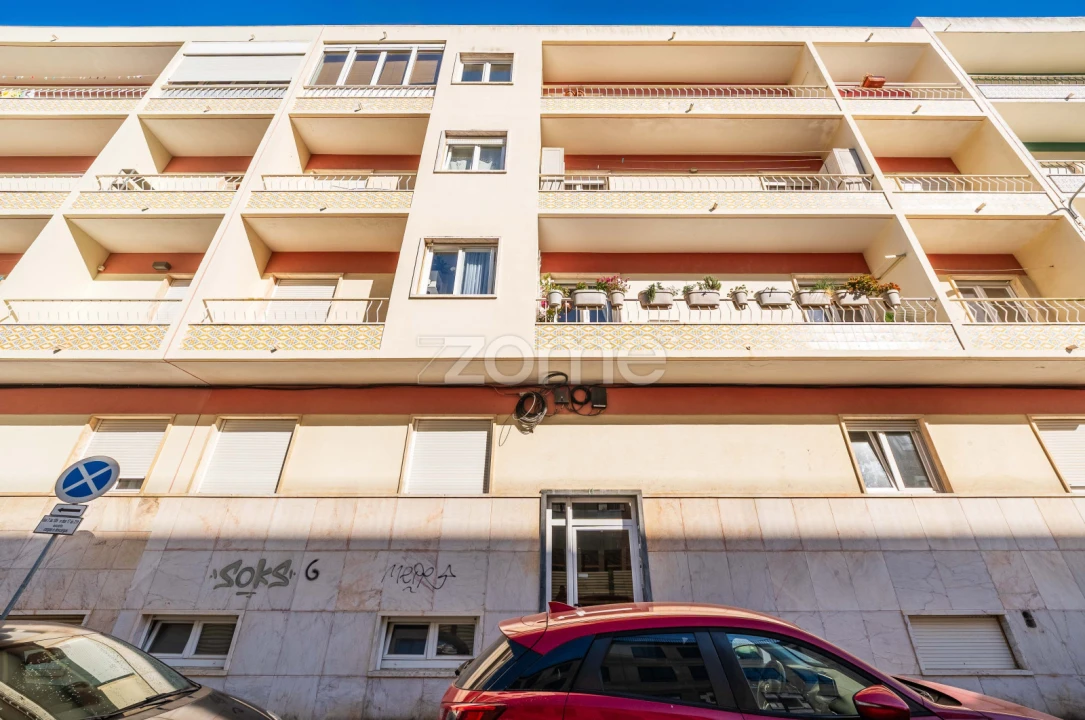 Apartamento T2 para Venda em Santa Maria e São Miguel, São Martinho, São Pedro Penaferrim Foto 32