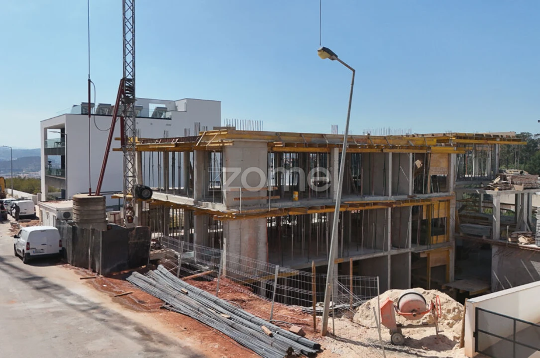 Apartamento T2 para Venda em Santo Antonio dos Olivais Foto 11