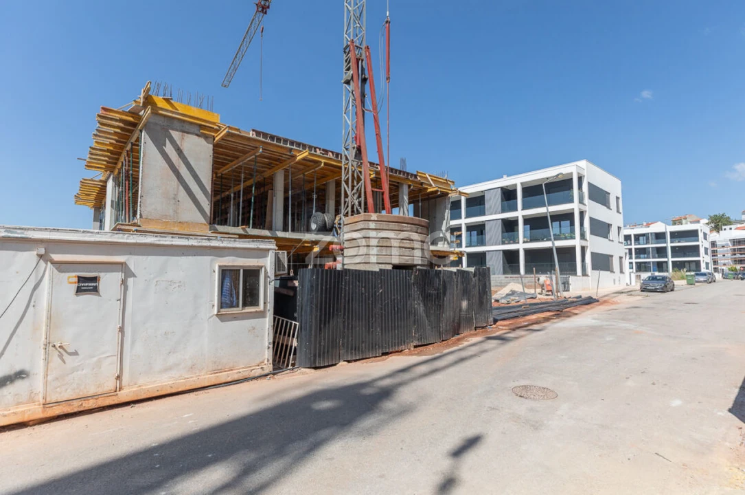 Apartamento T2 para Venda em Santo Antonio dos Olivais Foto 5