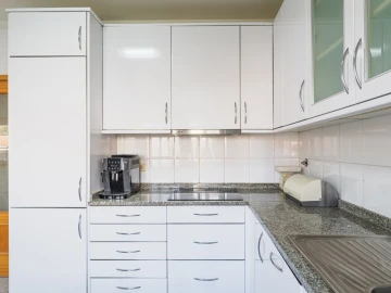 Moradia T4 para Venda em Madalena