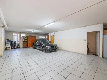 Moradia T4 para Venda em Madalena