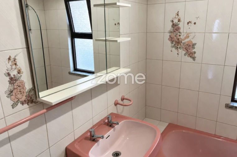 Moradia T4 para Venda em São Silvestre Foto 22