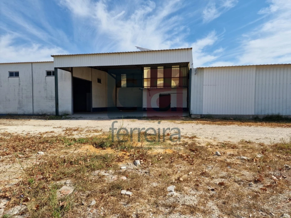 Armazém para Venda em Alpiarça Foto 1