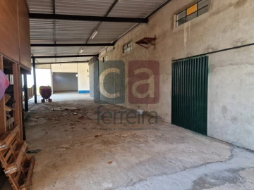 Armazém para Venda em Alpiarça