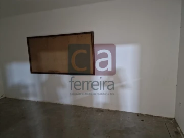 Armazém para Venda em Alpiarça