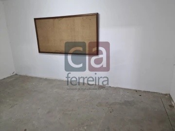 Armazém para Venda em Alpiarça