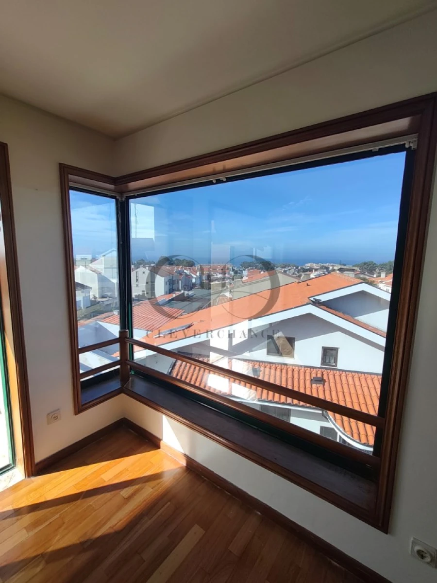 Moradia T4 para Venda em Canidelo Foto 29