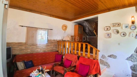 Moradia T3 para Venda em Santa Cruz do Douro e São Tomé de Covelas
