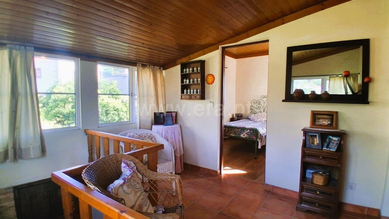 Moradia T3 para Venda em Santa Cruz do Douro e São Tomé de Covelas Foto 11