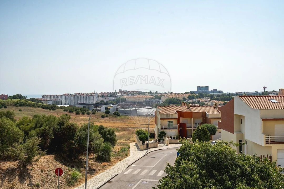 Apartamento T2 para Venda em Oeiras e São Julião da Barra, Paço de Arcos e Caxias Foto 23
