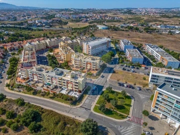 Apartamento T2 para Venda em Oeiras e São Julião da Barra, Paço de Arcos e Caxias