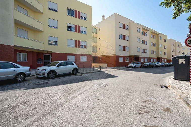Apartamento T2 para Venda em Oeiras e São Julião da Barra, Paço de Arcos e Caxias Foto 30