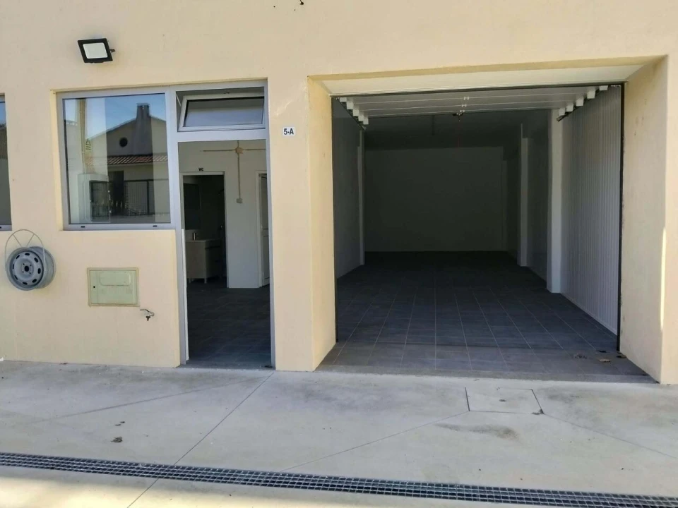 Armazém para Venda em Sertã Foto 4