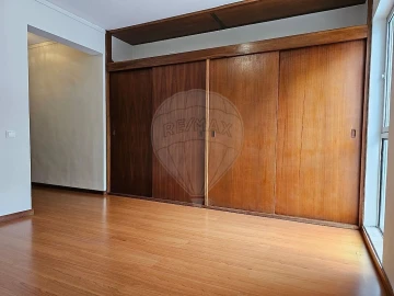 Apartamento T3 para Venda em São Martinho