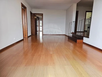 Apartamento T3 para Venda em São Martinho