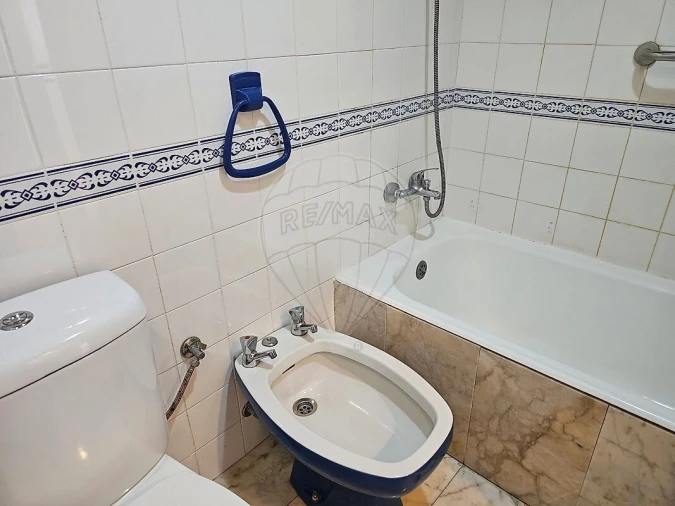 Apartamento T3 para Venda em São Martinho Foto 17