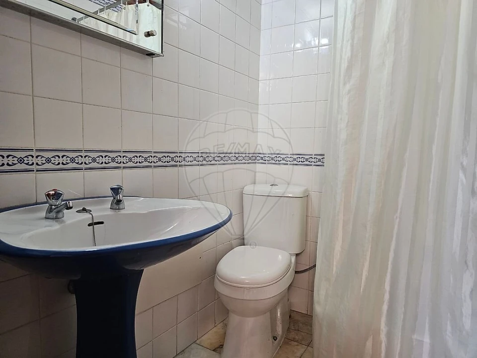 Apartamento T3 para Venda em São Martinho Foto 18