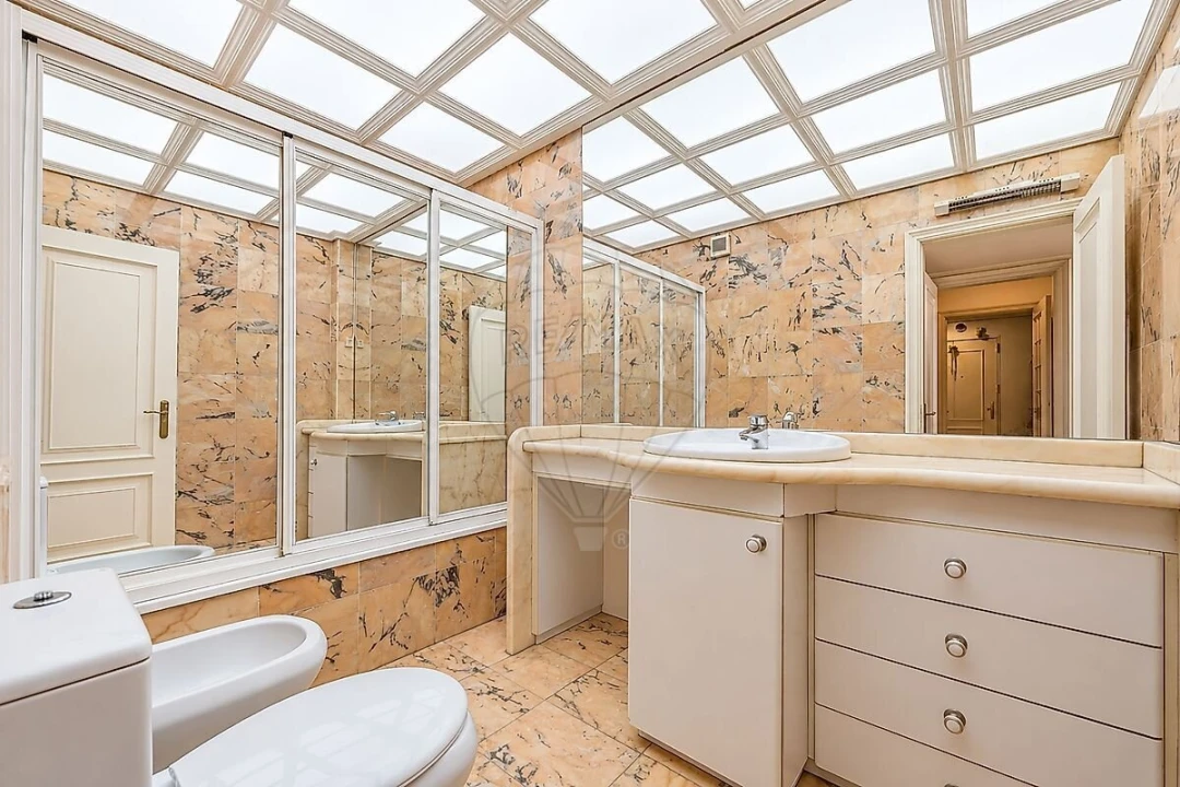 Apartamento T3 para Venda em São Domingos de Benfica Foto 13