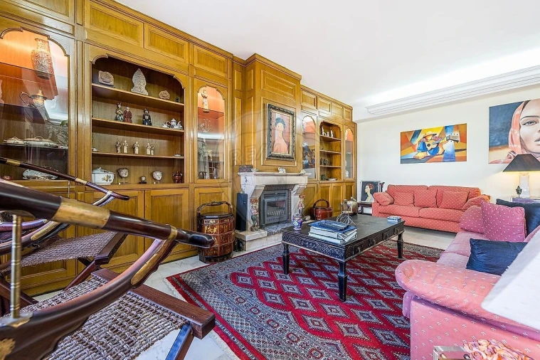 Apartamento T3 para Venda em São Domingos de Benfica Foto 9
