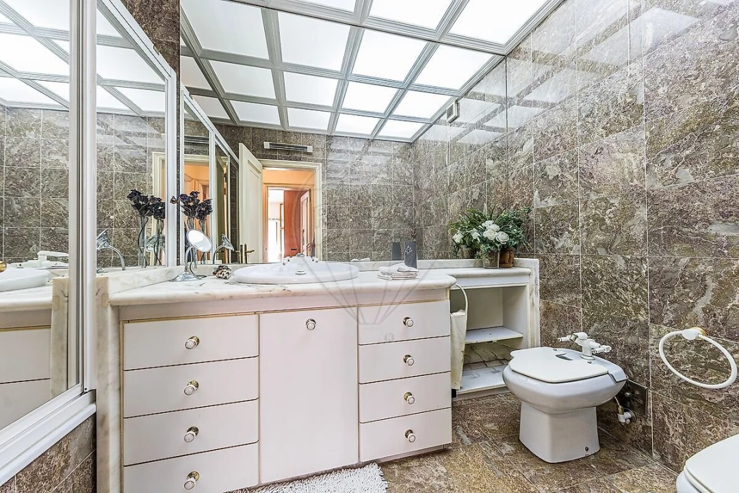 Apartamento T3 para Venda em São Domingos de Benfica Foto 18