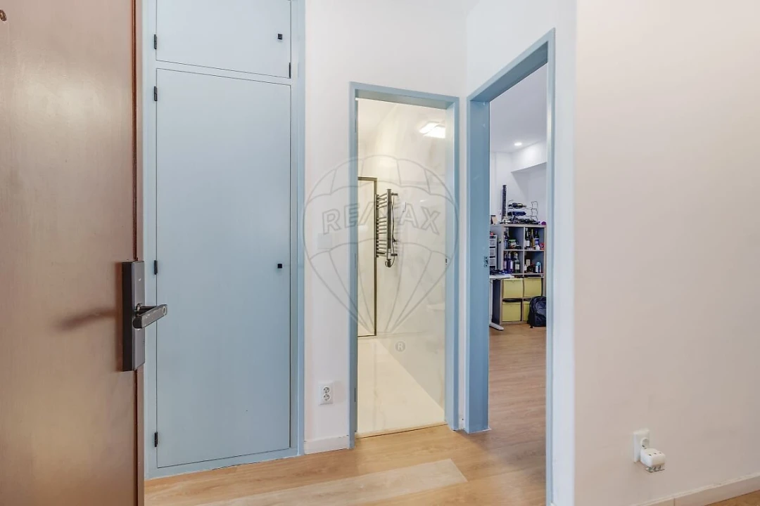 Apartamento T3 para Venda em Rio de Mouro Foto 8