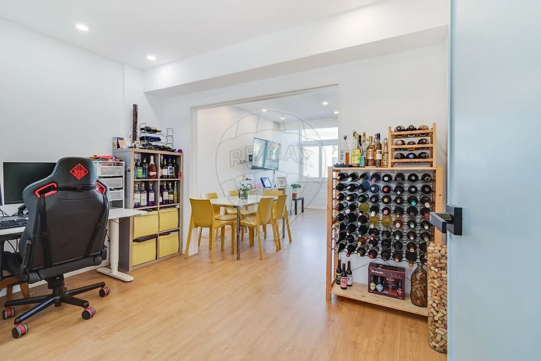 Apartamento T3 para Venda em Rio de Mouro Foto 4