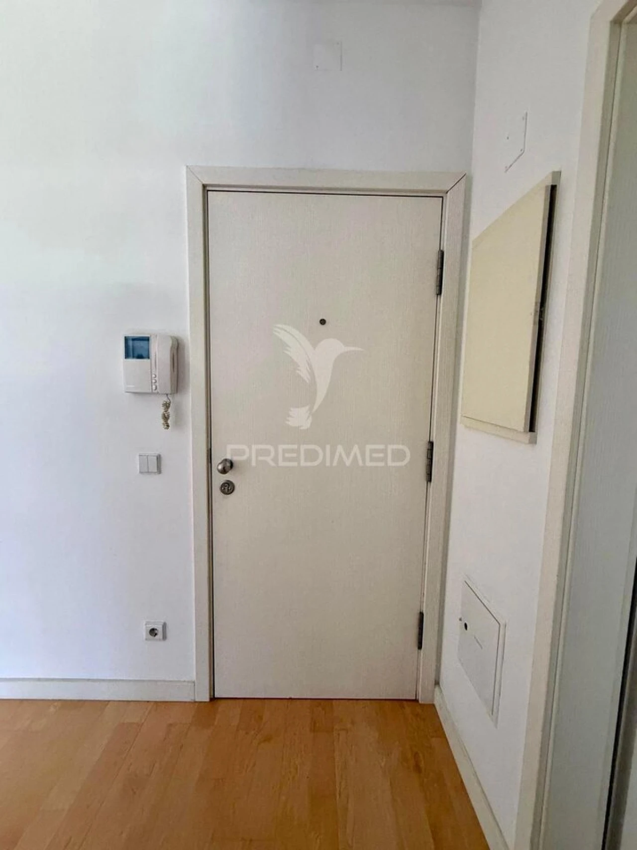 Apartamento T2 para Venda em Sacavém e Prior Velho Foto 27