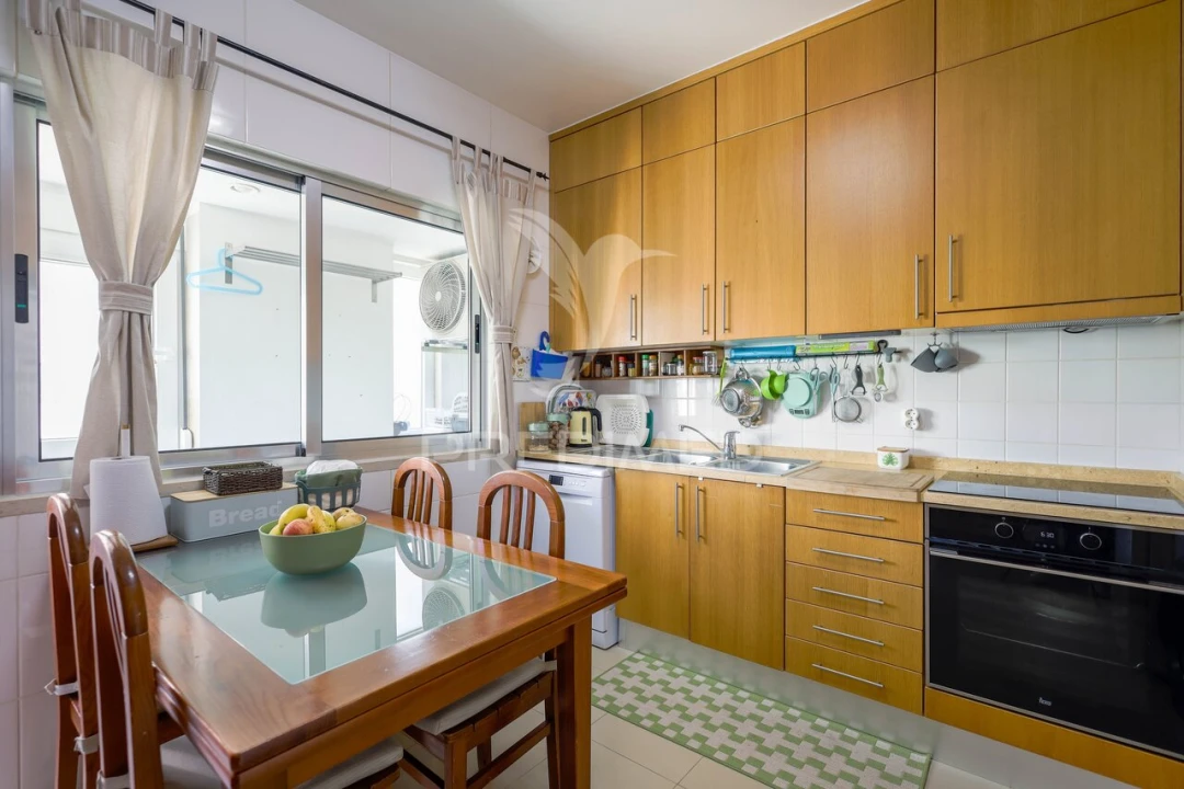 Apartamento T3 para Venda em Abrantes (São Vicente e São João) e Alferrarede Foto 4