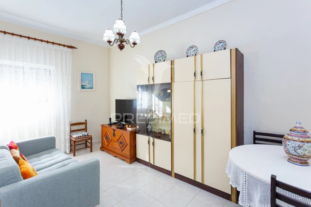 Apartamento T1 para Venda em Baixa da Banheira e Vale da Amoreira Foto 3