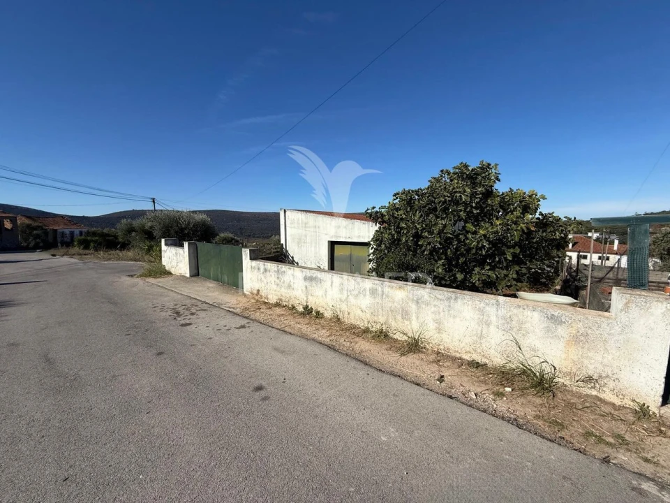Moradia T3 para Venda em Minde Foto 39