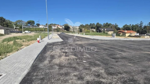 Terreno para Venda em Soutelo