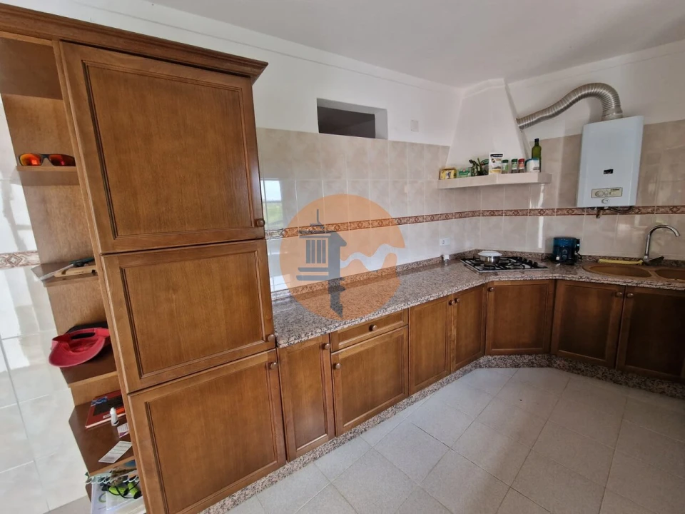 Moradia T1 para Venda em Vaqueiros Foto 4