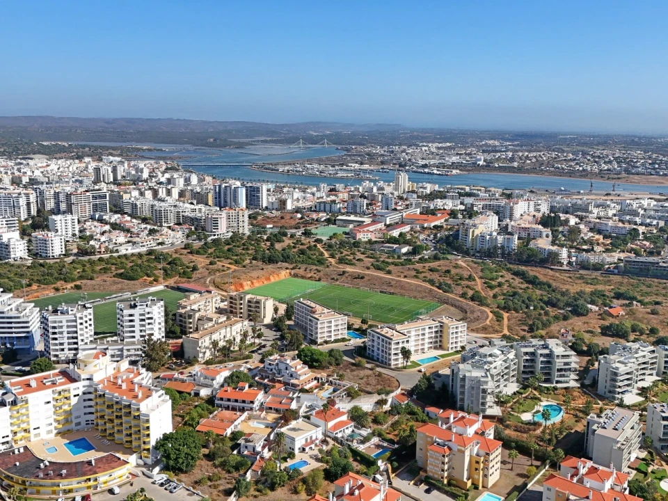 Apartamento T1 para Venda em Portimão Foto 15