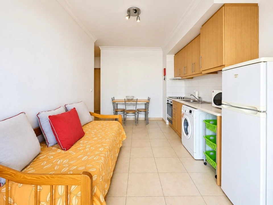 Apartamento T1 para Venda em Portimão Foto 4