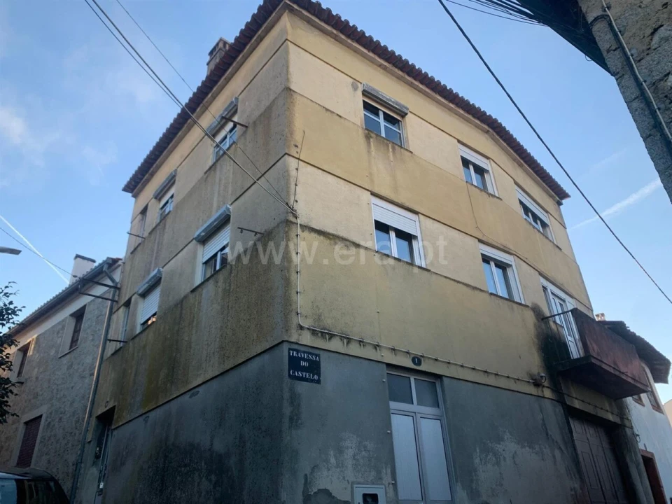 Moradia T4 para Venda em Fundão, Valverde, Donas, A. Joanes, A. Nova Cabo Foto 3