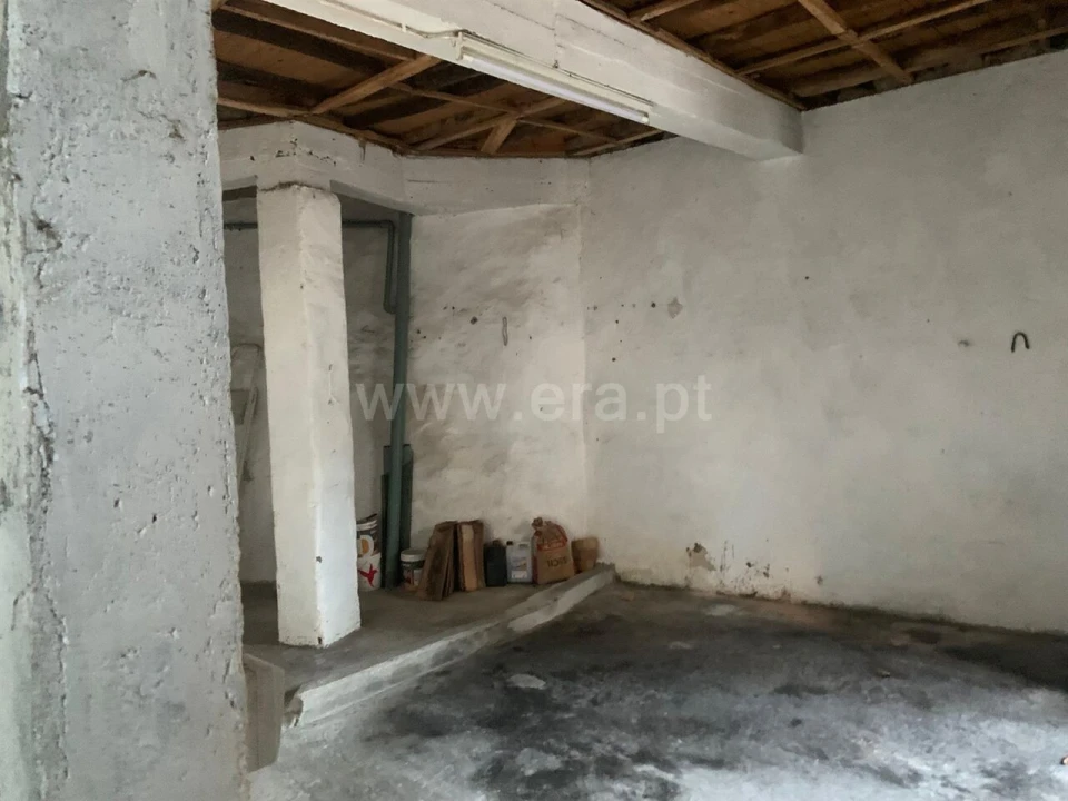 Moradia T4 para Venda em Fundão, Valverde, Donas, A. Joanes, A. Nova Cabo Foto 4