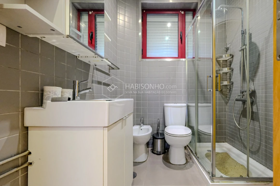 Apartamento T2 para Venda em Bonfim Foto 6