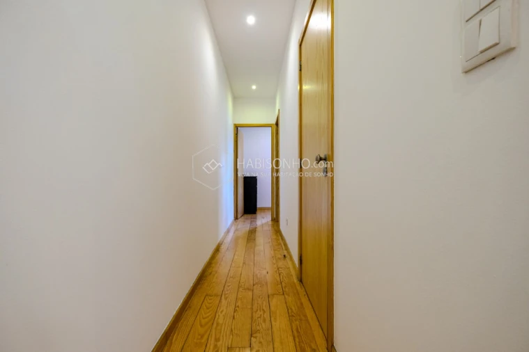 Apartamento T2 para Venda em Bonfim Foto 7