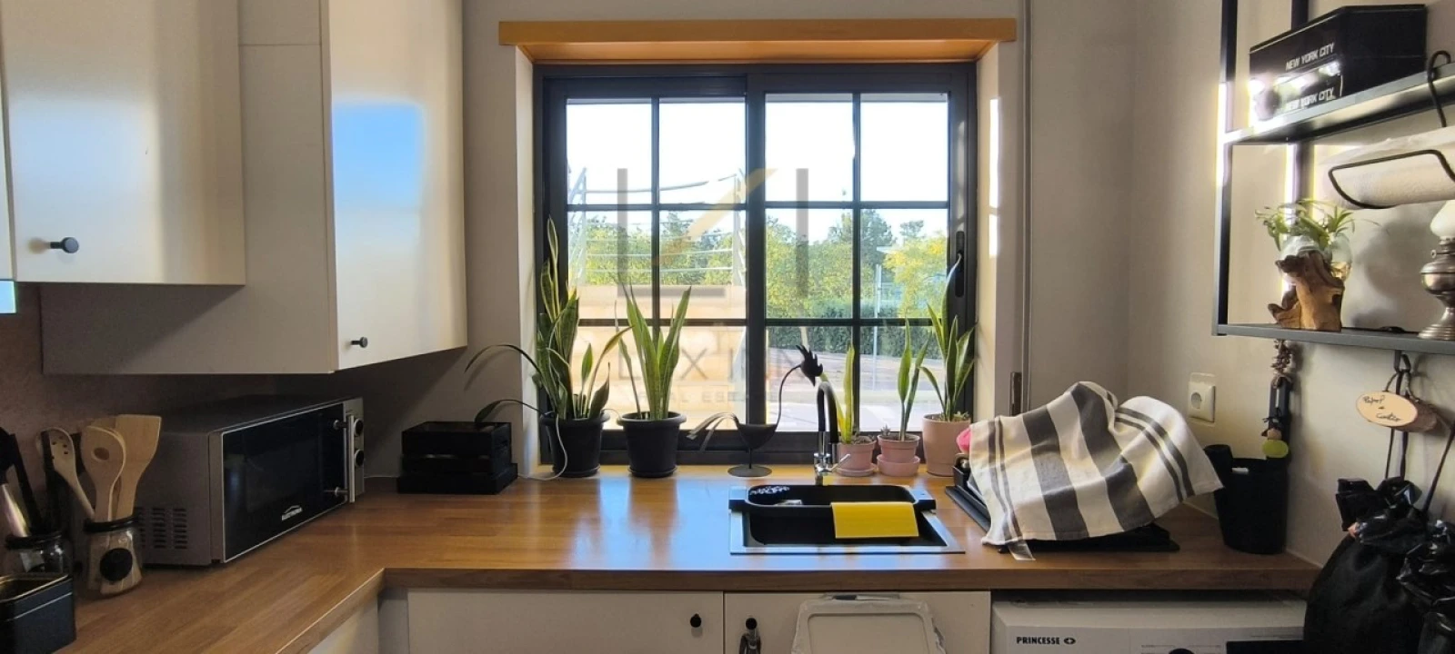 Apartamento T1 para Venda em Quinta do Anjo Foto 1