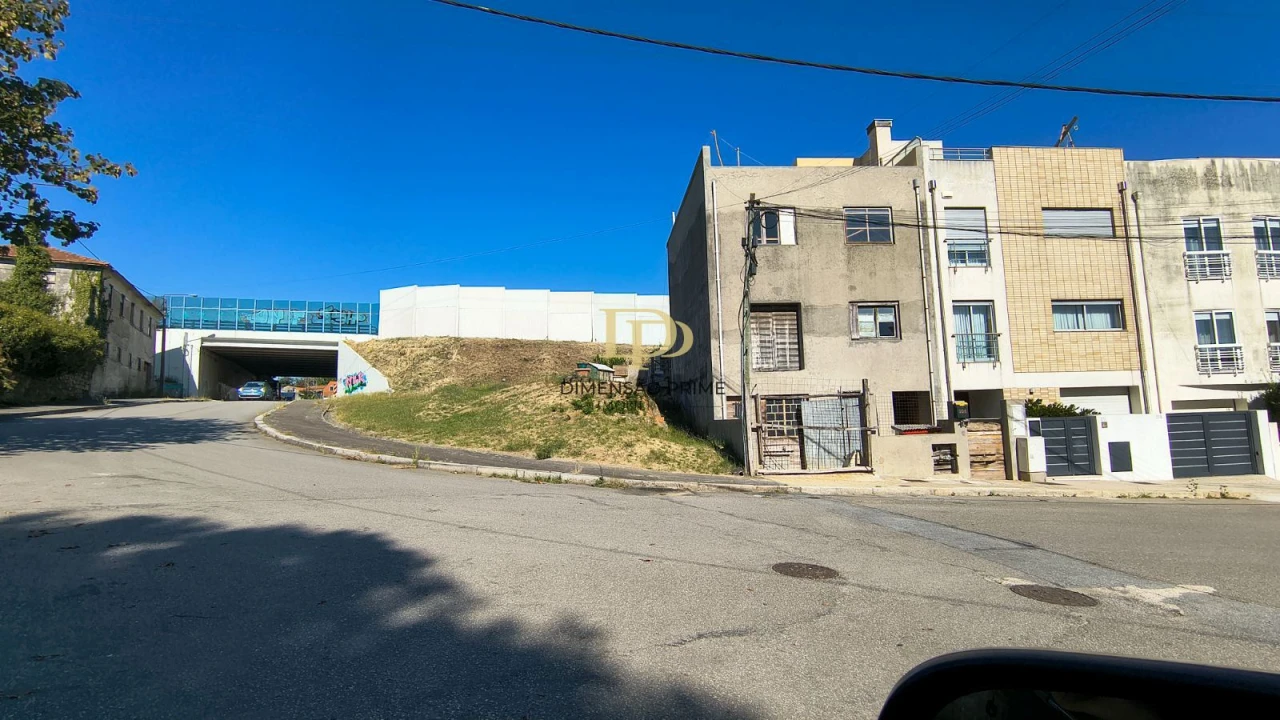 Terreno para Venda em Custóias, Leça do Balio e Guifões Foto 3