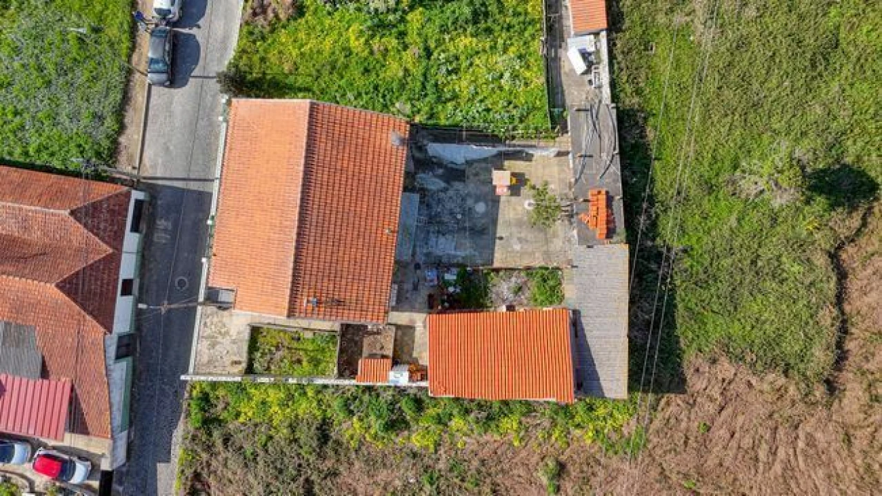 Moradia T3 para Venda em Serzedo e Perosinho Foto 27